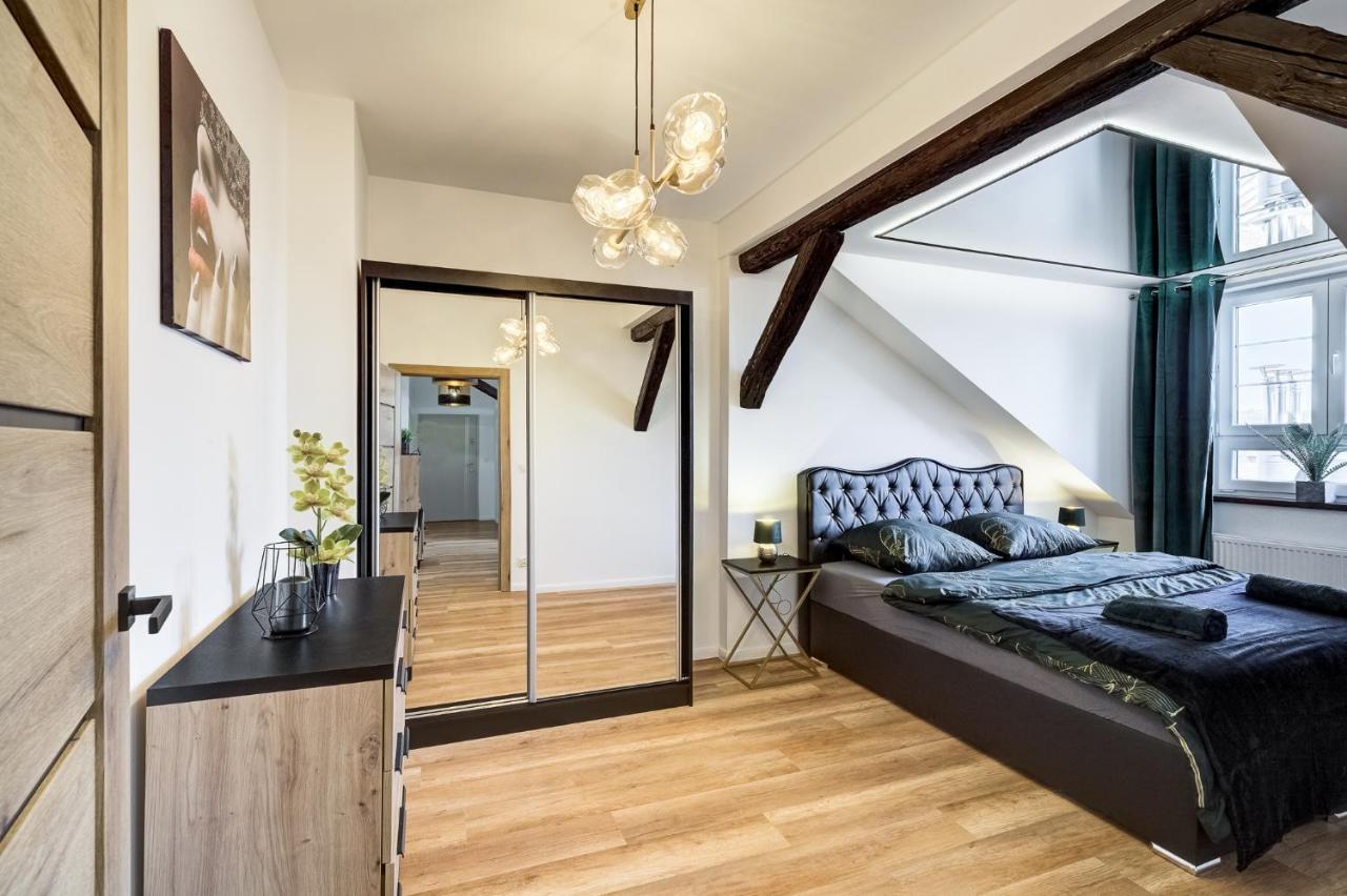 Przy Deptaku Apartment Nowy Sacz Bagian luar foto